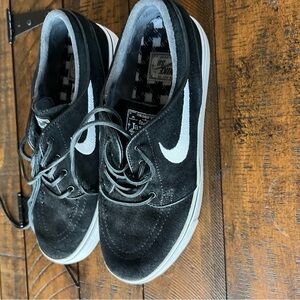 Nike Stefan Janoski SB Zoom 615957-028 Mens Sz 6 Black Canvas Skate Shoes Used